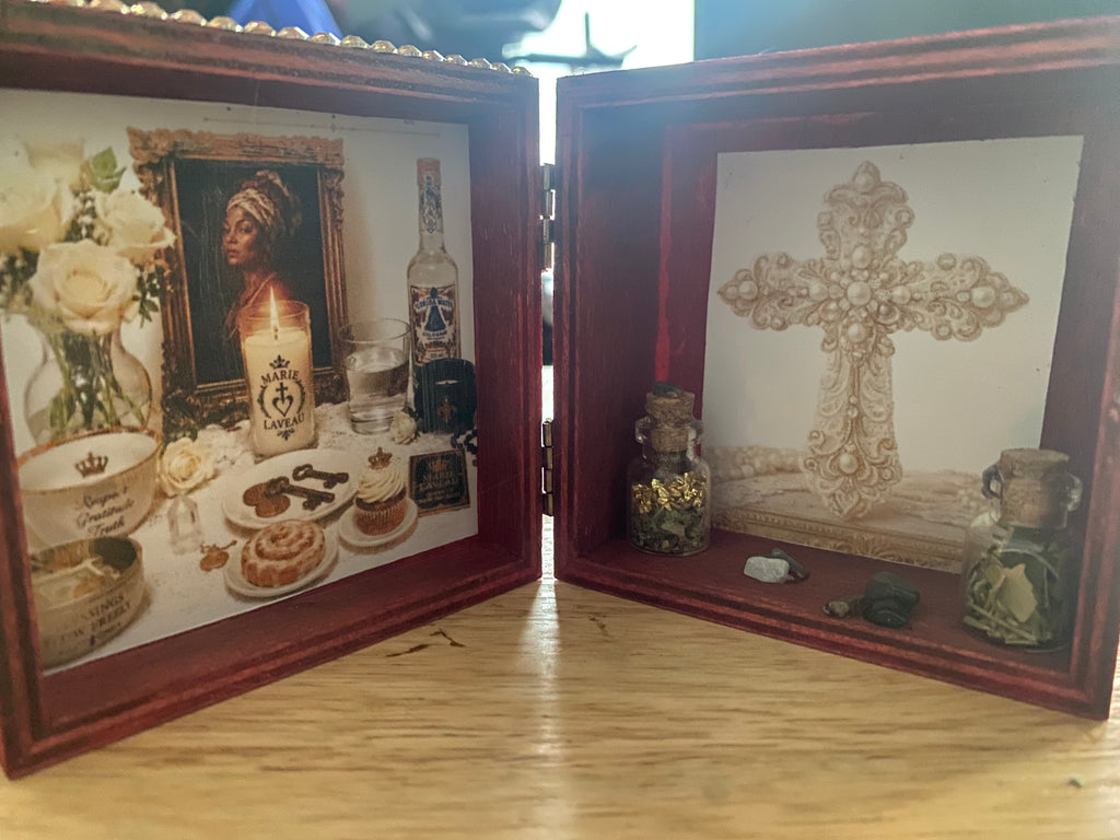 Mini Altar- Marie Laveau