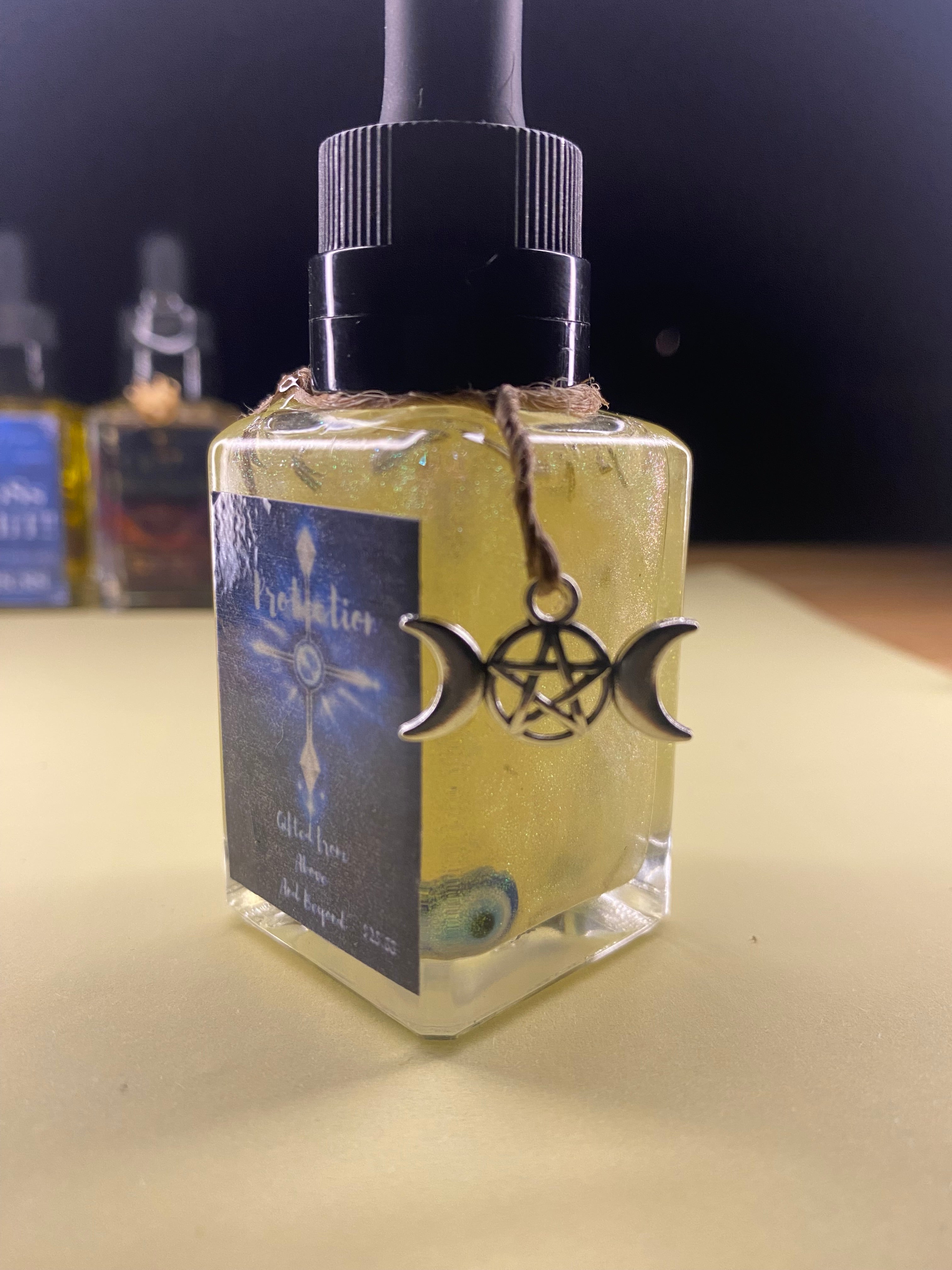 Protection oil
